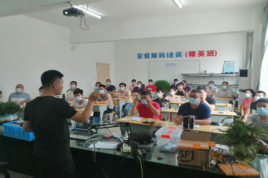 阜阳配汽车钥匙多少钱一把